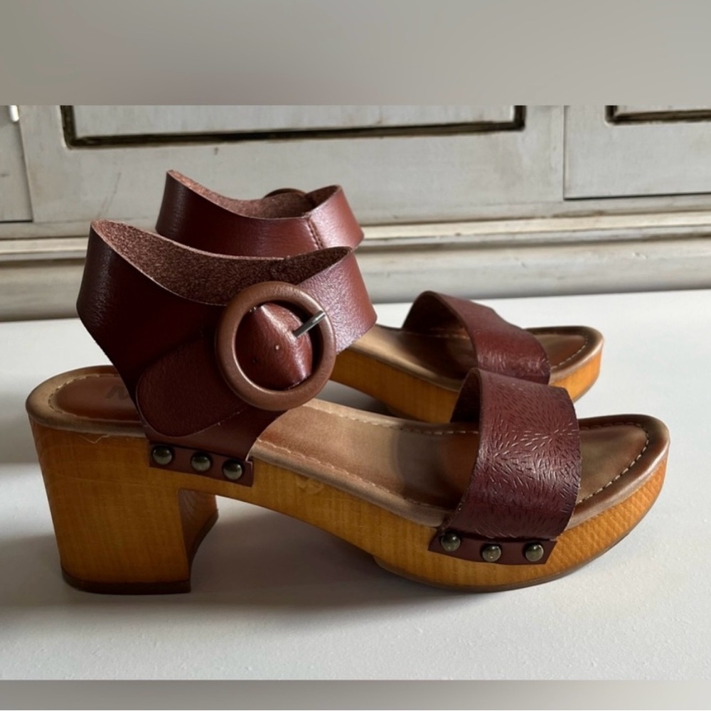 Women's MIA Suzette Platform Heeled Sandals, Marigold, size 8 open toe summer